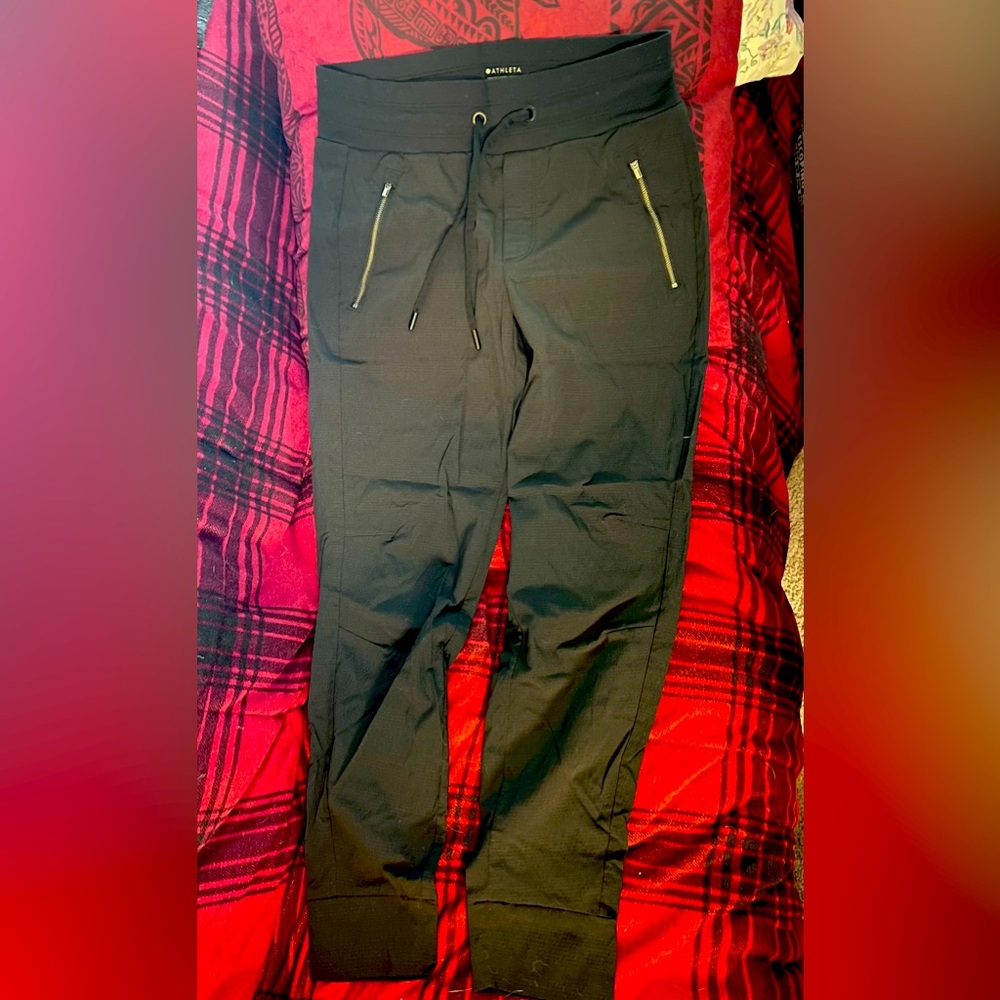 Athleta Trekkie North Black Joggers Size 4